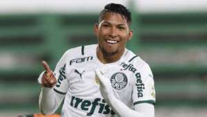 Palmeiras pode perder atacante para time da Liga dos Campeões