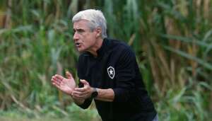 Botafogo x Goiás - Fogão quer colar nos líderes