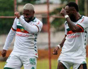 Portuguesa-RJ 1 x 0 Santo André - Lusa vence a primeira e se aproxima do G4