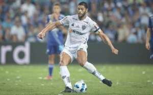 Emelec-EQU 1 x 1 Atlético-MG - Hulk perde pênalti no fim e Galo empata no Equador