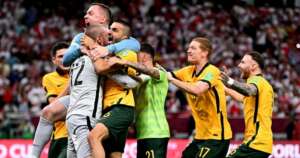 ELIMINATÓRIAS: Austrália vence Peru nos pênaltis e está na Copa do Mundo do Catar