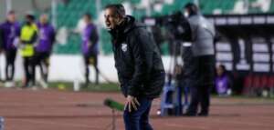 Aliviado, Marquinhos Santos comemora primeira vitória no comando do Ceará