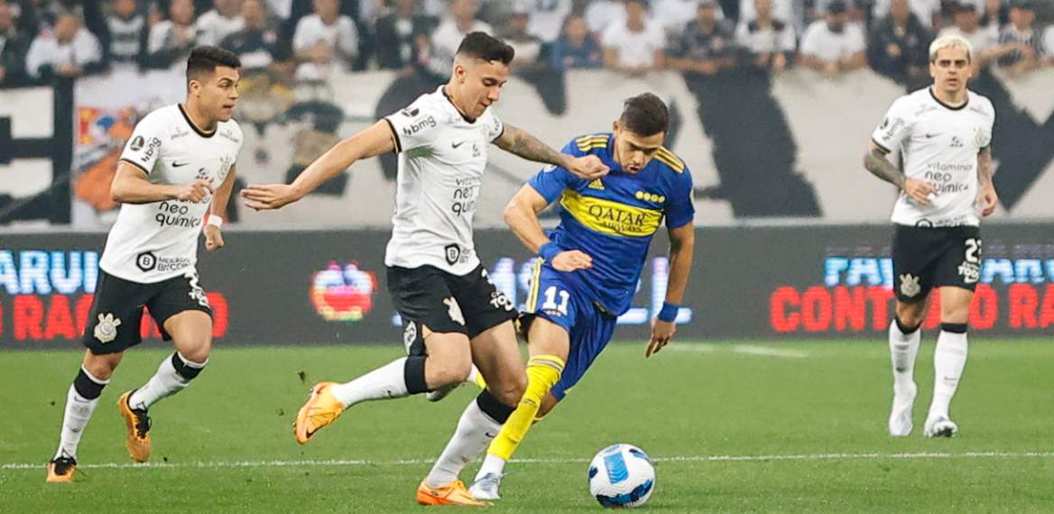Corinthians superou apenas um rival argentino em oitavas de final da Libertadores