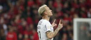 Corinthians x Goiás - Timão na caça ao líder