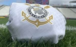 Conselheira do Corinthians registra queixa contra membro do Conselho