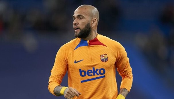 daniel alves lateral barcelona