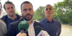 Presidente do Fluminense critica jogo do Vasco no Maracanã