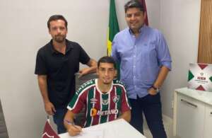 Brasileirão: Fluminense renova com zagueiro até 2024 com multa milionária