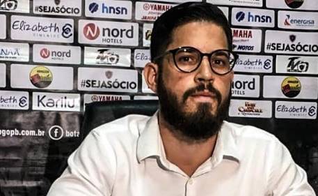 Série C: Botafogo-PB usará investimento da CBF para manter salários em dia 2 Francisco Sales em coletiva