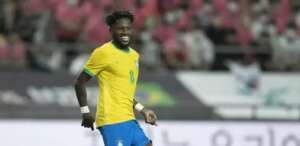 Após goleada do Brasil, volante avisa: 