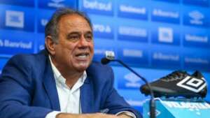 Série B: Vice do Grêmio fala sobre contratação: 'Vamos fechar em uma semana'