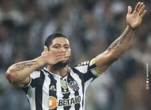 Atlético-MG 2 x 1 Flamengo - Com golaço de Hulk, Galo joga pressão no Mengão