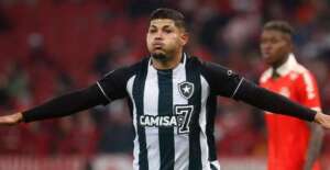 Internacional 2 x 3 Botafogo - Com um a menos, virada no final