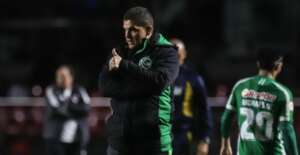 Umberto Louzer comenta a estreia no comando do Juventude. Veja o vídeo!