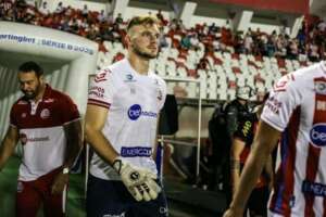 Série B: Náutico tenta cancelar suspensão de goleiro, mas STJD nega pedido