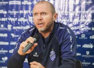 Série B: Sem acordo, Guarani desiste de ex-técnico do Cruzeiro