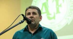 Presidente da Chapecoense reclama de adiamento e critica CBF: 'Faltou sensibilidade'
