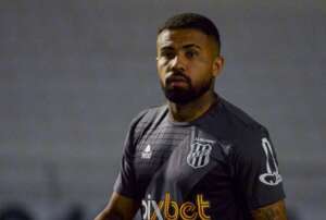 Série B: Ponte Preta rescinde com atacante por indisciplina