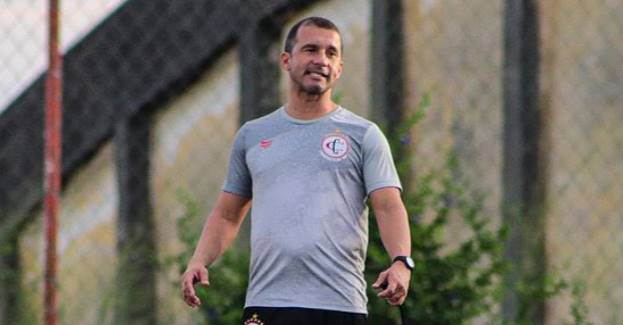Série C: Técnico do Campinense fala sobre vitória de virada e elogia atacante criado na base