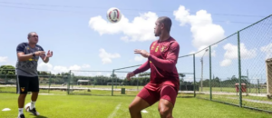 Na mira de Guarani e Ponte, atacante acerta com time da Série C