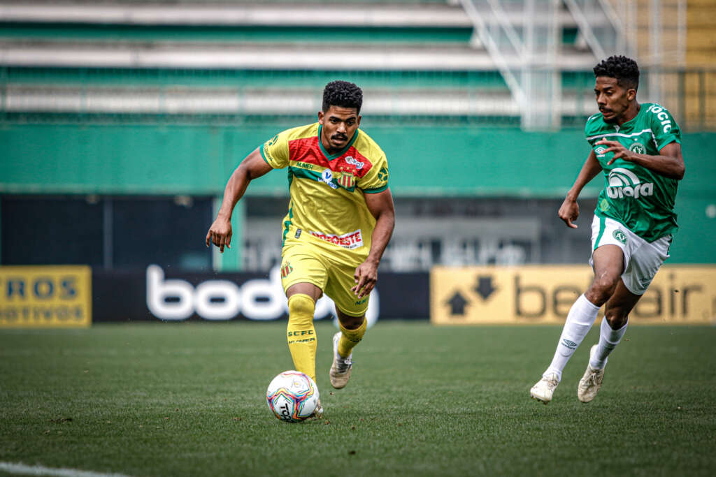 Chapecoense x Sampaio Corrêa - Encostar no G-4 ou fugir da degola... 2 sampaio