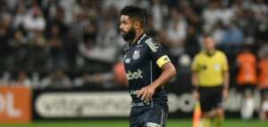 Capitão do Santos cita 