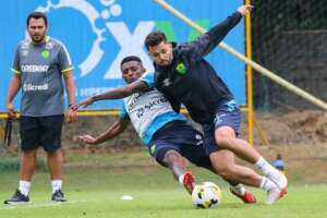 À espera do novo treinador, Cuiabá tenta acabar com jejum