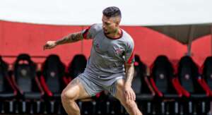 Série C: Vitória faz último treino antes de viagem para jogo contra o Altos-PI