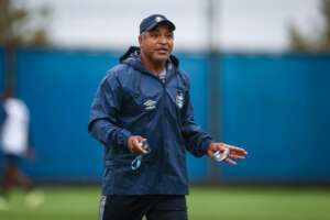 Série B: Grêmio sofre com lesões na busca pela formação ideal