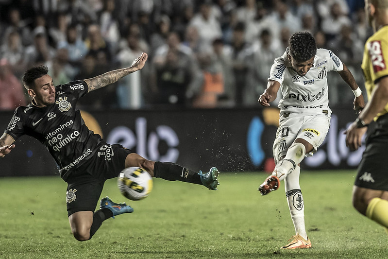 Três times lutam pela liderança provisória (Foto: Ivan Storti/Santos FC)