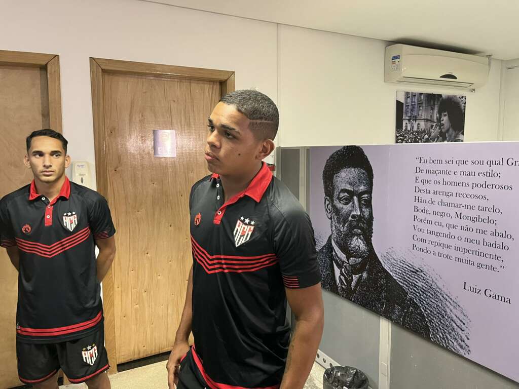 Ministério Público denuncia torcedor por injúria racial contra jogador do Atlético-GO 2 ATLETICO GO 1