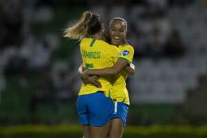 Copa América Feminina: Estreia com gols marca volta por cima de Adriana na seleção
