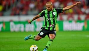 Mineiro: Sem clube, Patric, ex-América-MG se oferece para o Cruzeiro