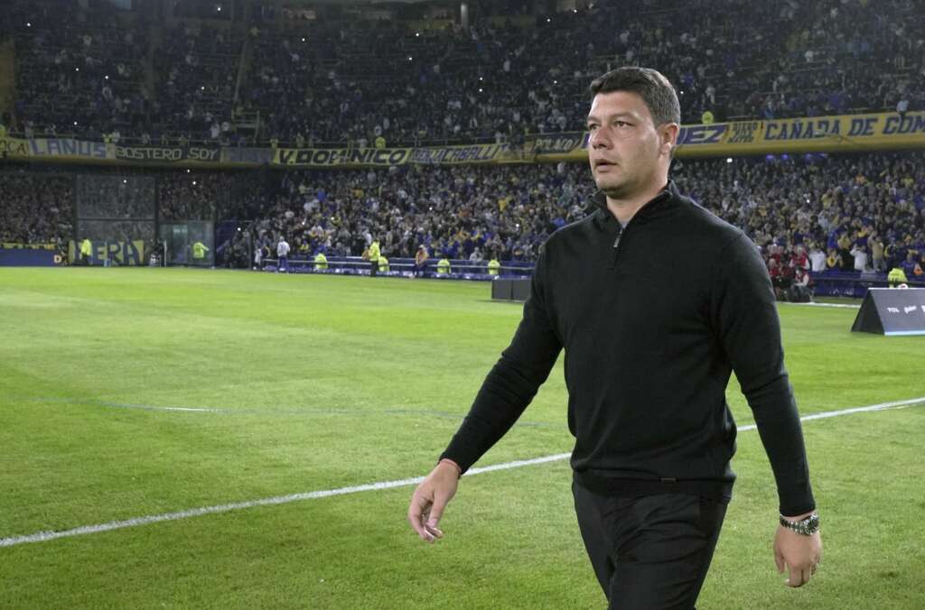 Libertadores: Boca Juniors demite técnico após queda para o Corinthians