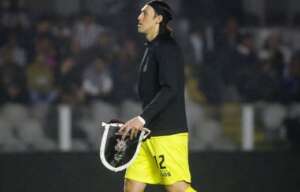 Cássio fala sobre agressão do torcedor do Santos. 