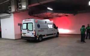 Meu Deus! Elevador do Engenhão despenca com jogador do Botafogo e funcionários