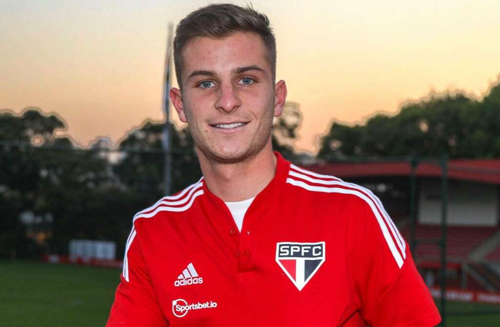 Argentino é anunciado como reforço do São Paulo: ‘É um clube gigante’