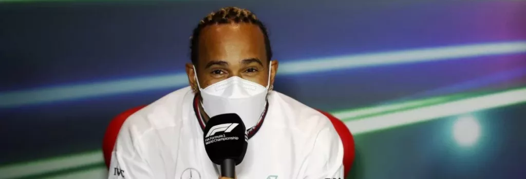 F1: Hamilton diz acreditar na vitória da Mercedes ainda nesta temporada