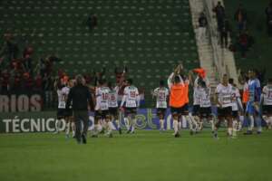 Ituano x Criciúma - Galo e Tigre brigam em Itu para manter sequência invicta