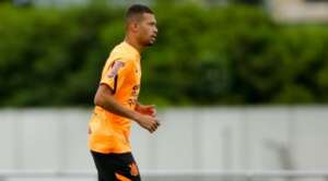 Zagueiro do Corinthians pode estar a caminho do Benfica