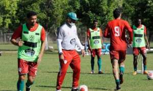 Portuguesa x Água Santa - Jogo entre times da elite paulista