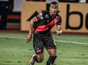 Marlon Freitas faz gol no fim e exalta virada do Atlético-GO: 'Superação e entrega'