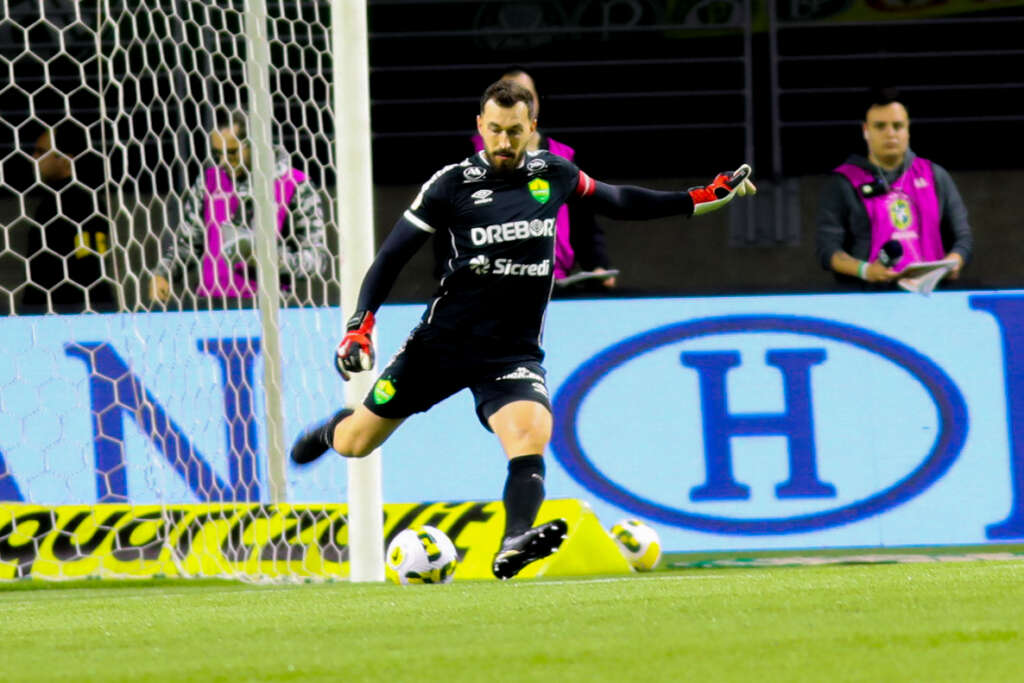 Palmeiras Cuiaba 1