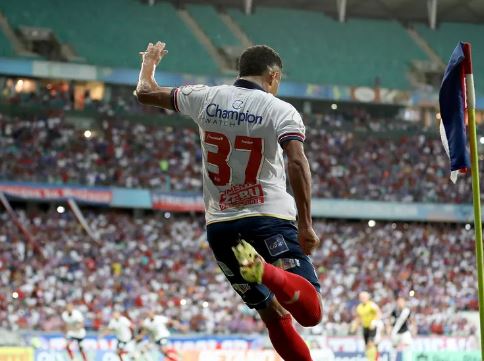 Série B: Negociado com clube de Portugal, atacante se despede do Bahia