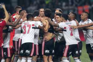 Ceni não vê São Paulo sendo campeão em 2022: 'Tem gente bem à frente na disputa'