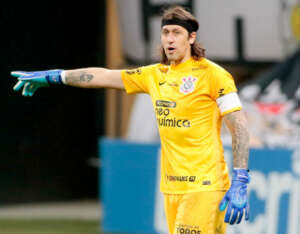 Cássio confia na vaga do Corinthians: 'É fazer um cadeirão'