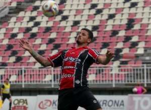 Série D: Pouso Alegre-MG anuncia contratação de centroavante ex-Joinville