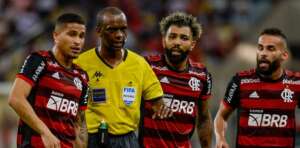 Athletico-PR tem pedido arquivado no STJD pedindo punições a jogadores do Flamengo