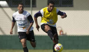 Boquita, ex-Corinthians, fecha com time da Copa Paulista