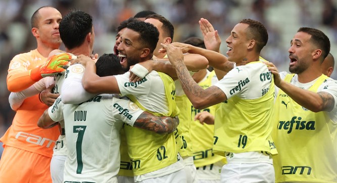 Palmeiras vence mais uma no Brasileirão